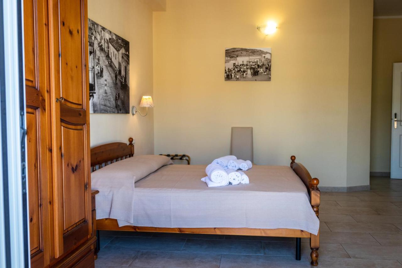 Casa Tacconi Bed & Breakfast Villasimius Exterior photo