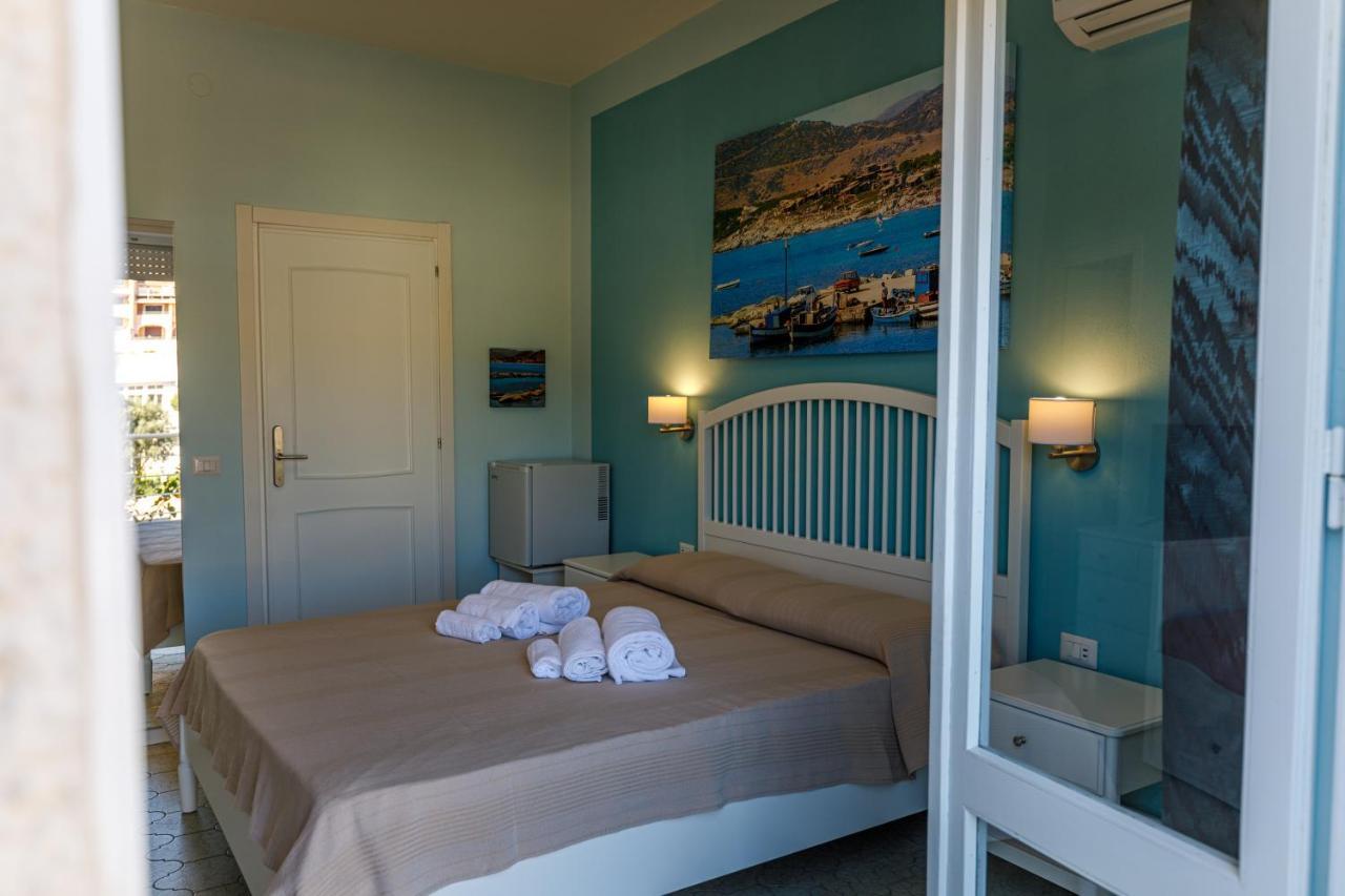 Casa Tacconi Bed & Breakfast Villasimius Exterior photo